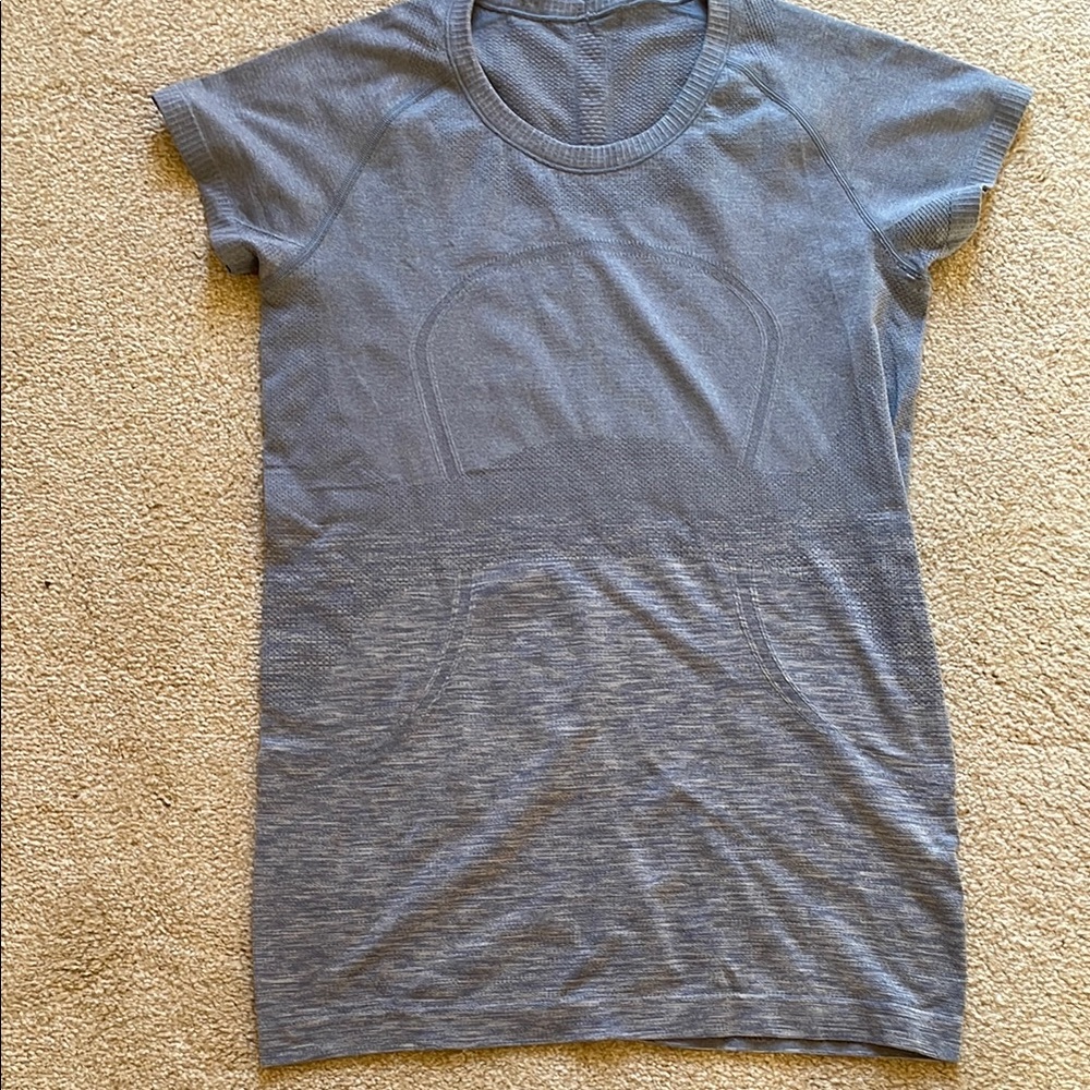 Lululemon swiftly tech top